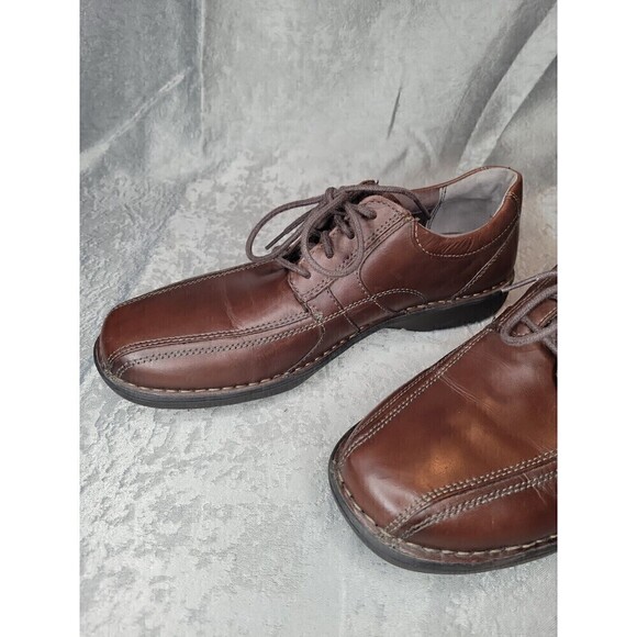 Clarks Casual Leather Lace Up Oxford Shoe Men\'s Sz 10M BRN EXCELLENT CONDITION!